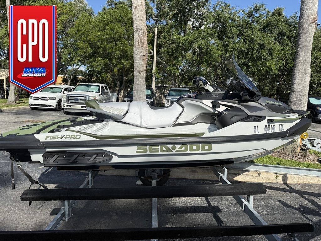 2025 Sea-Doo FishPro Apex 300 APEX 300 in Deerfield Beach, FL