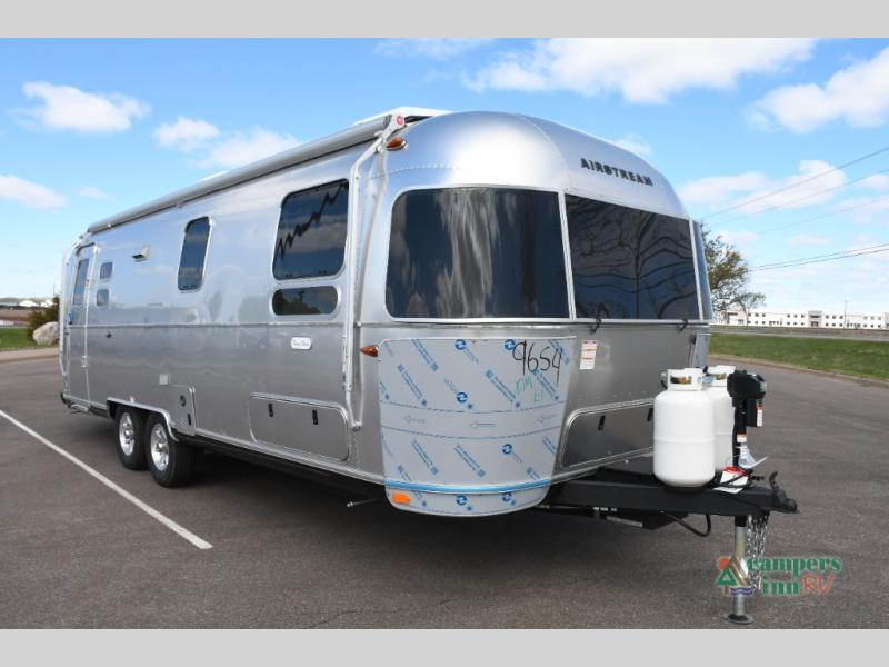 2026 Airstream Flying Cloud 27FBT in ramsey MN