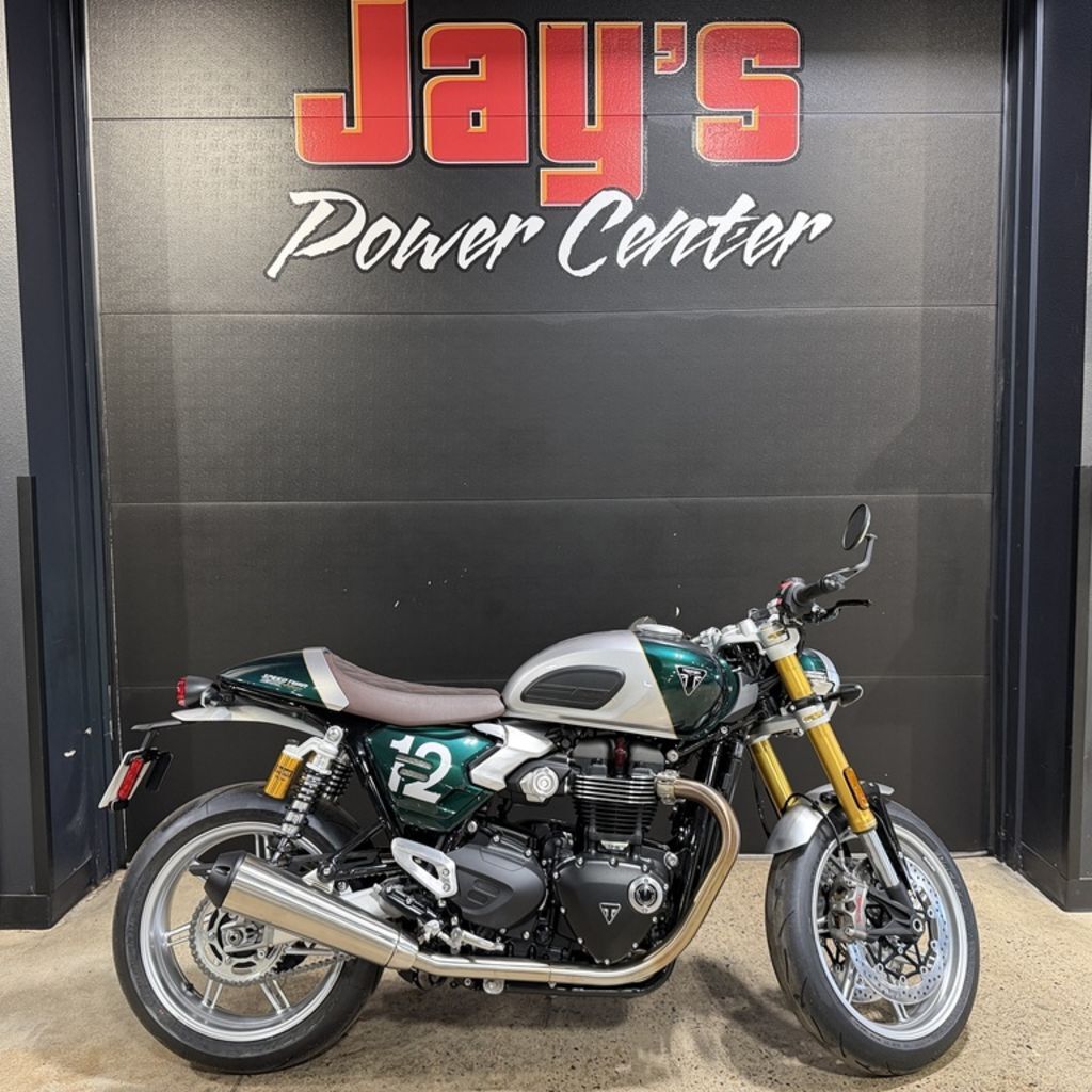 2027 Triumph SPEED TWIN 1200 CAFE RACER BASE in Reedsburg, WI
