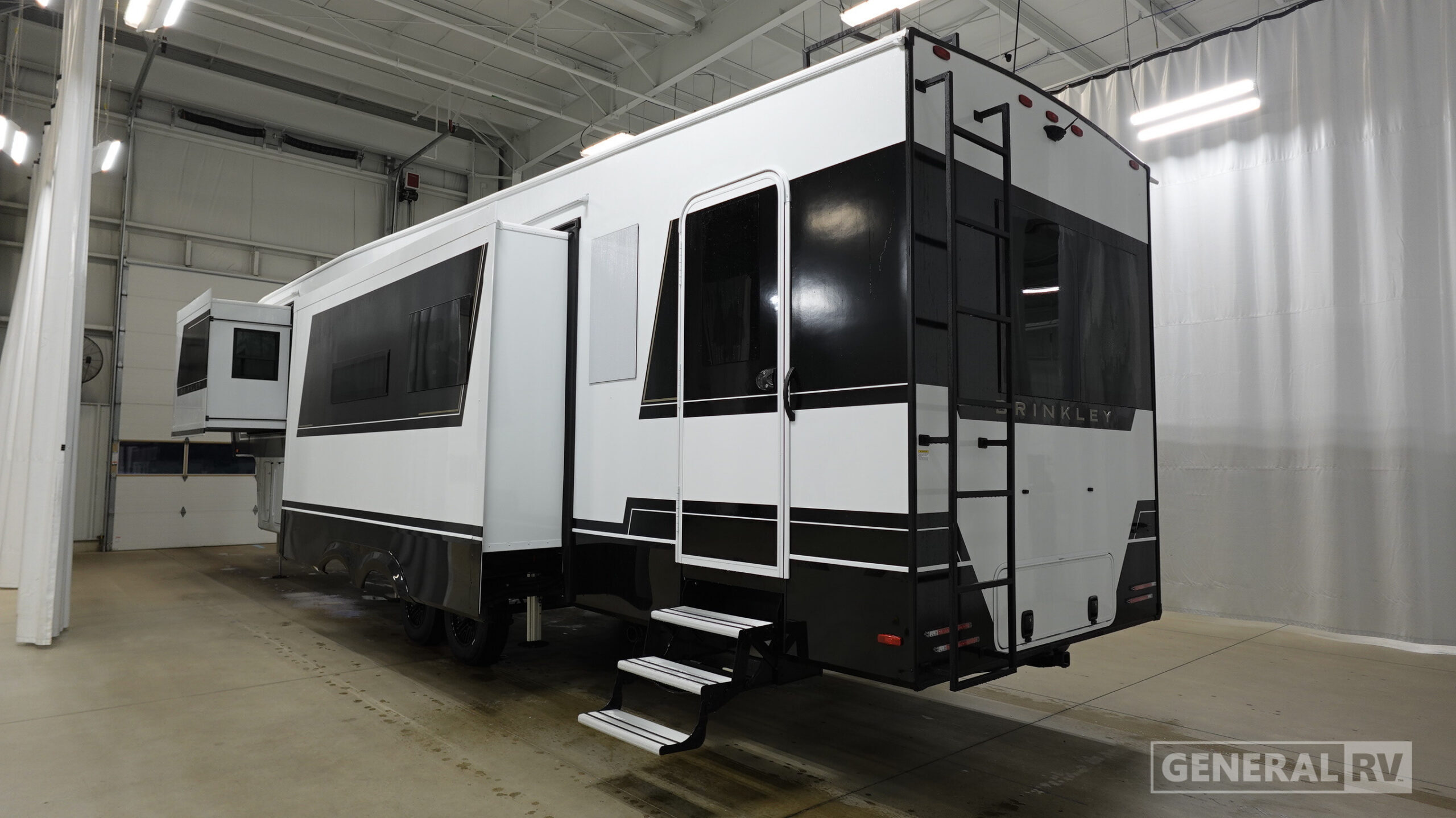 2027 Brinkley MODEL Z 3515 in north canton OH