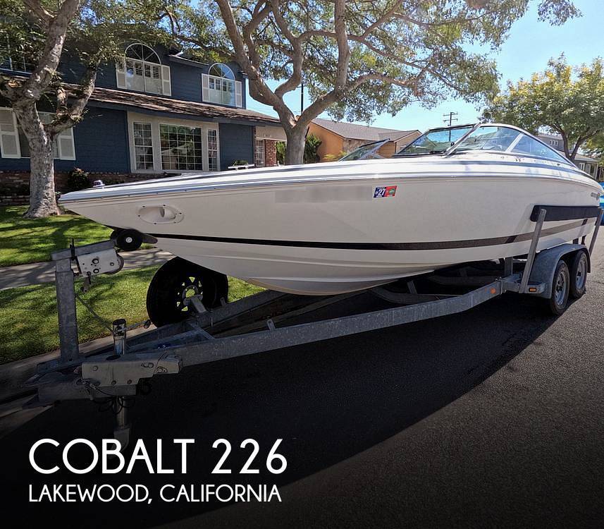 2001 Cobalt 226 in lakewood CA