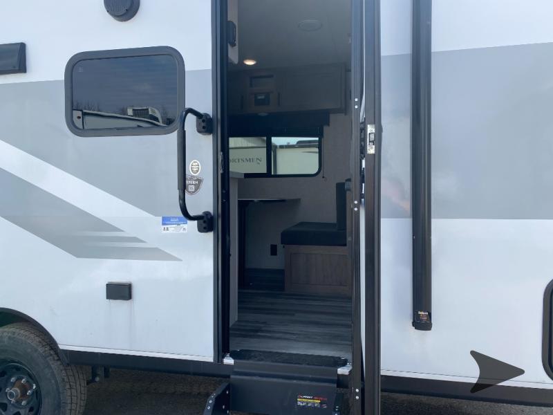 2025 Jayco Jay Flight SLX 175BH-G in coldwater MI