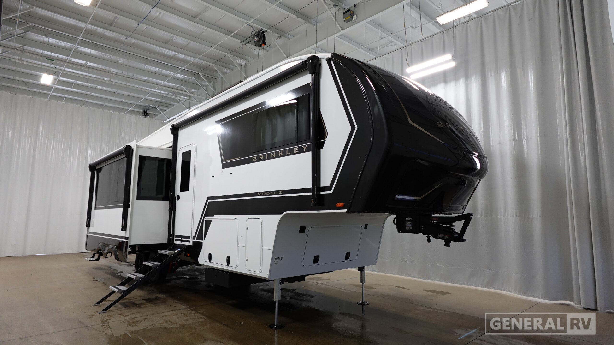 2027 Brinkley MODEL Z 3210 in north canton OH