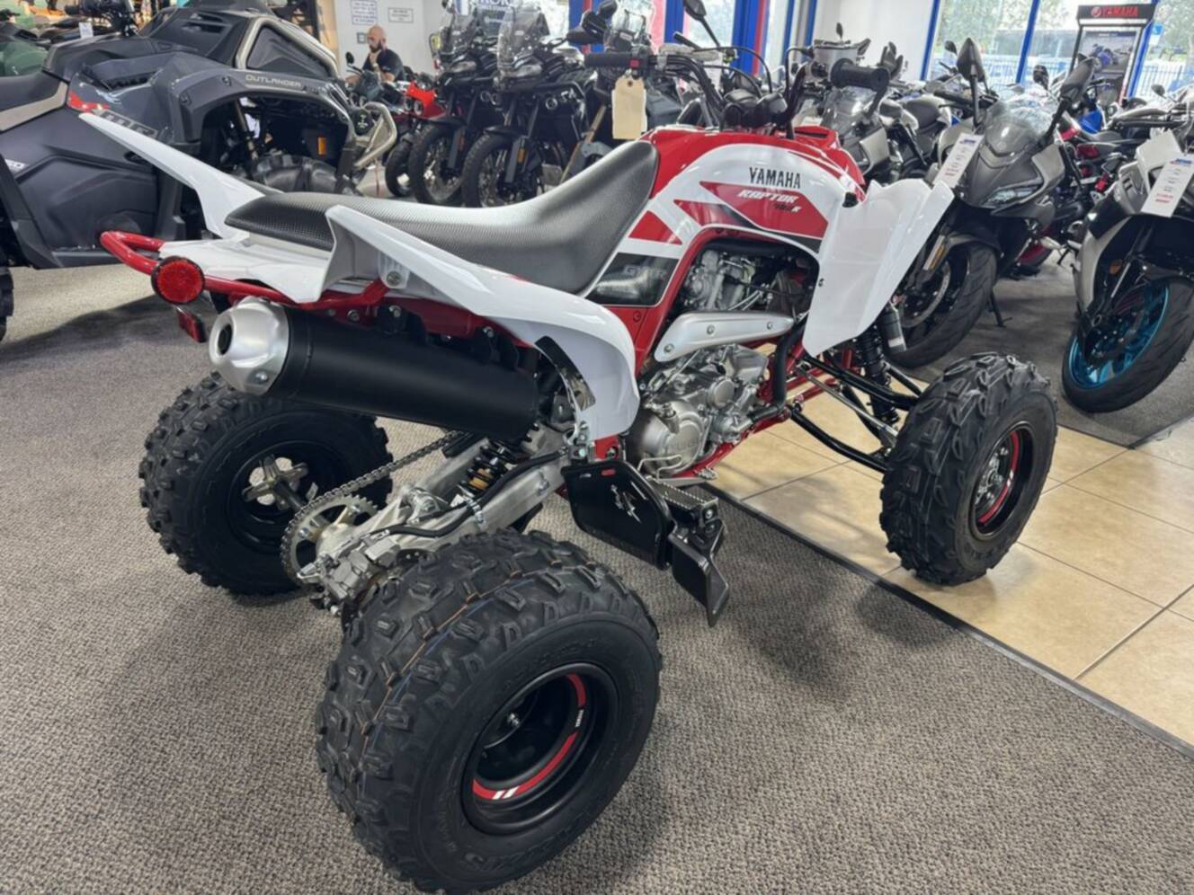 A photo of this 2026 Yamaha Raptor 700R SE