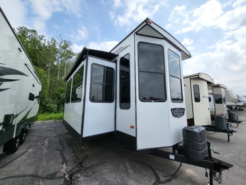 2022 Forest River Rv Salem Grand Villa 42FLDL in ludington MI