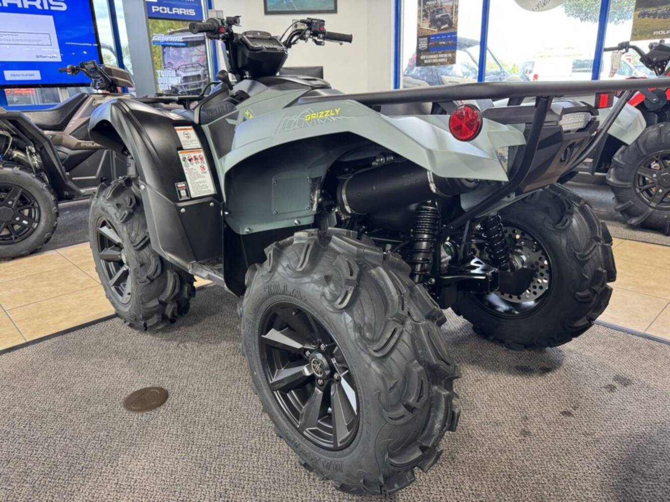 A photo of this 2026 Yamaha Grizzly EPS XT-R