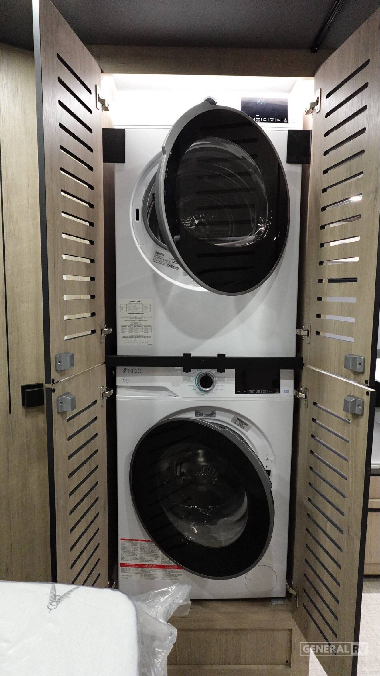 A photo of this 2026 Grand Design LINEAGE 31ZW