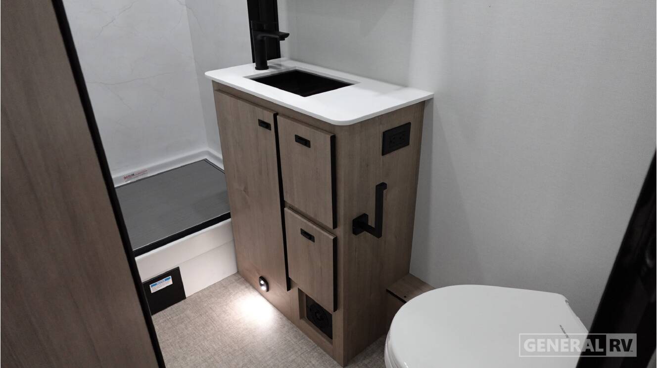 A photo of this 2026 Grand Design LINEAGE 31ZW