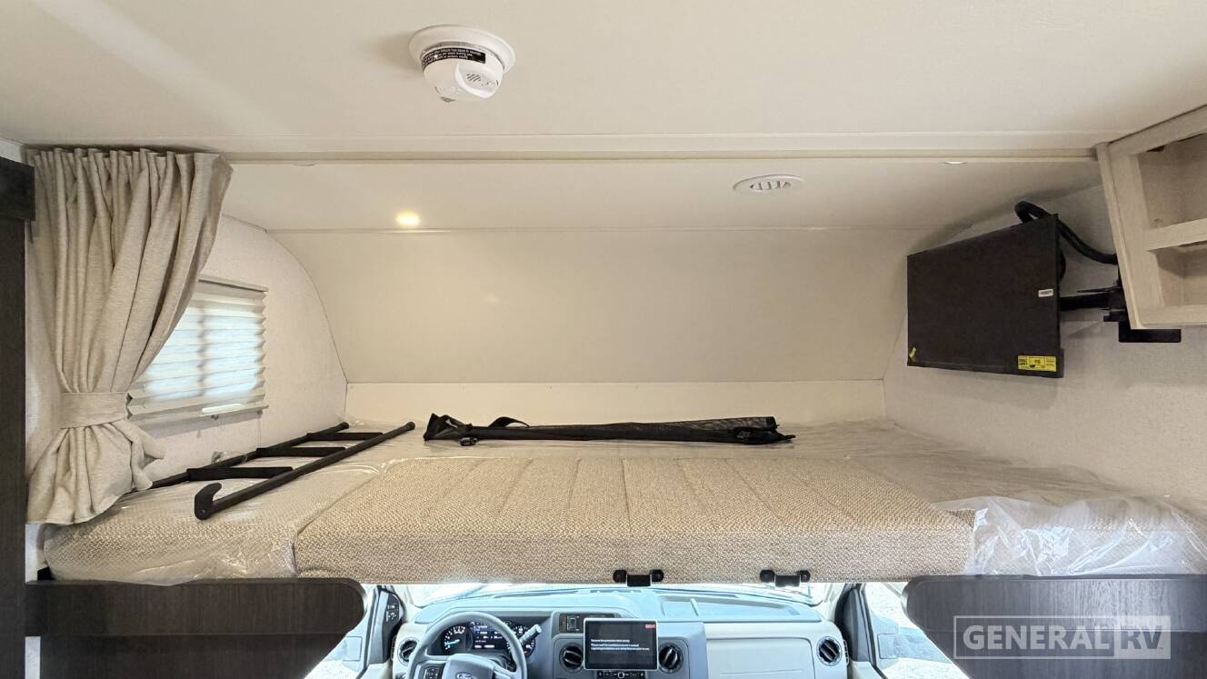 A photo of this 2027 Winnebago SUNFLYER 28MB