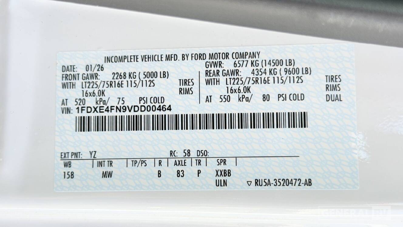 A photo of this 2027 Winnebago SUNFLYER 28MB