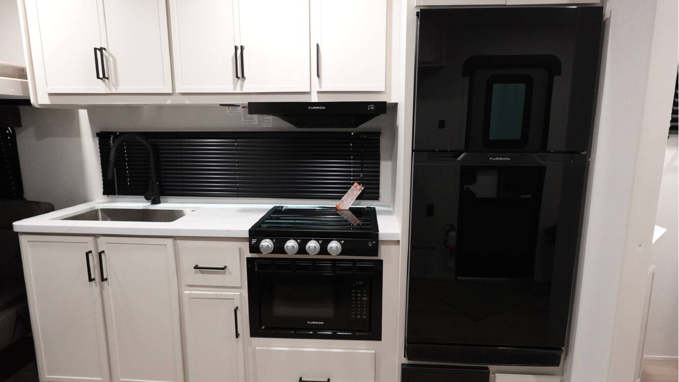 A photo of this 2026 Grand Design MOMENTUM MAV 22MAV