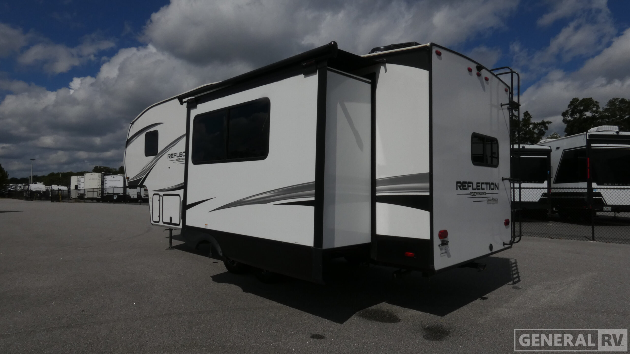 2023 Grand Design REFLECTION 150 SERIES 270BN in winter garden FL