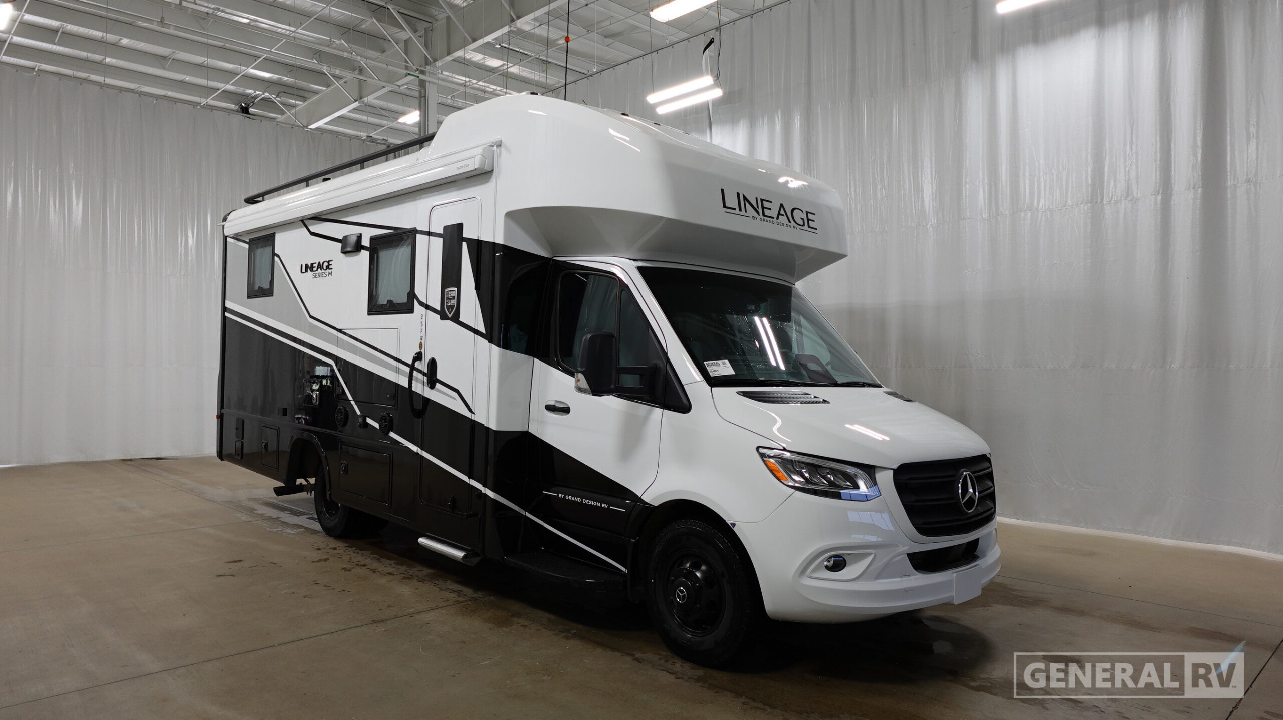 2026 Grand Design LINEAGE 25FW in birch run MI