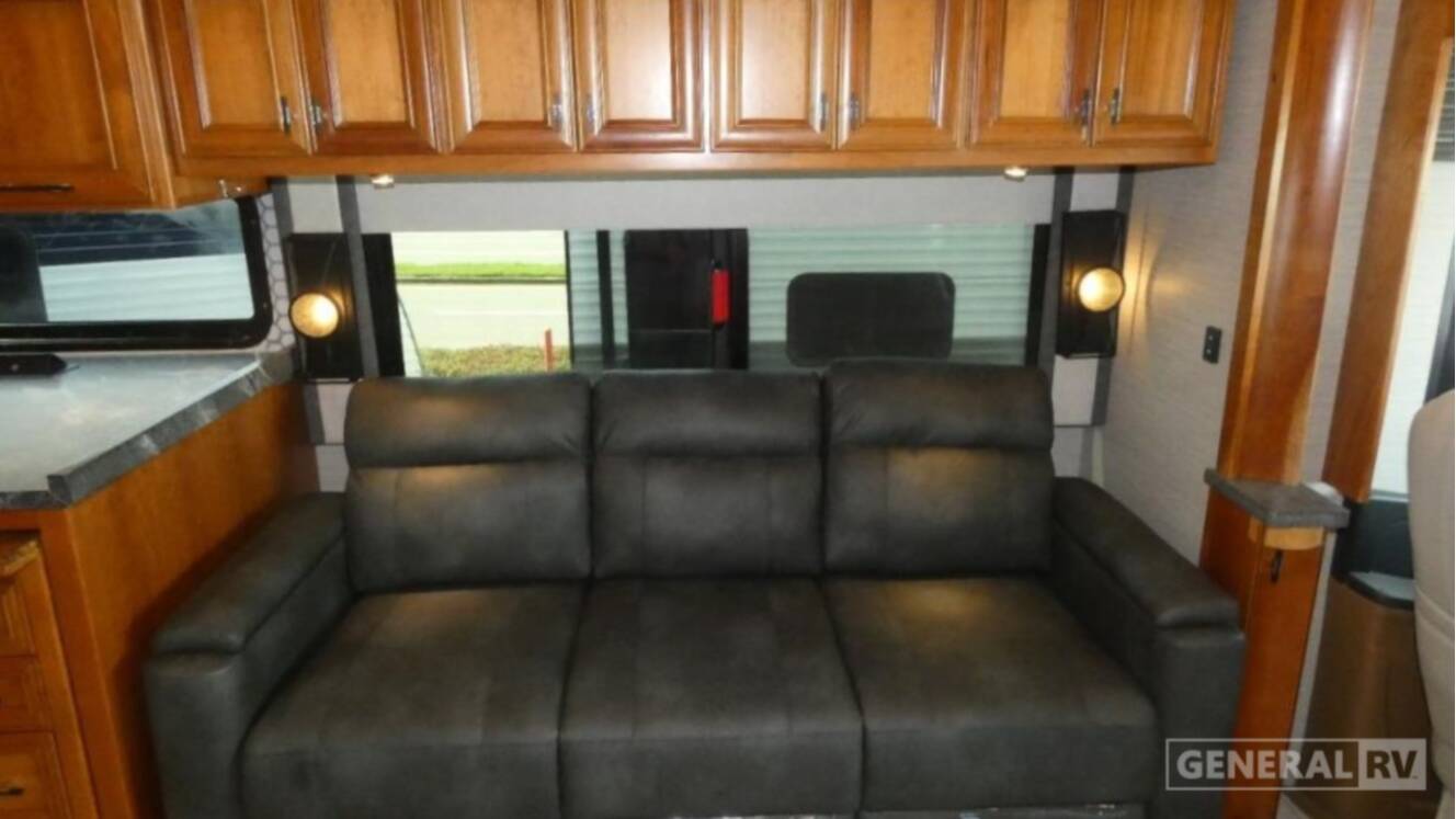 A photo of this 2021 Tiffin ALLEGRO BUS 45OPP