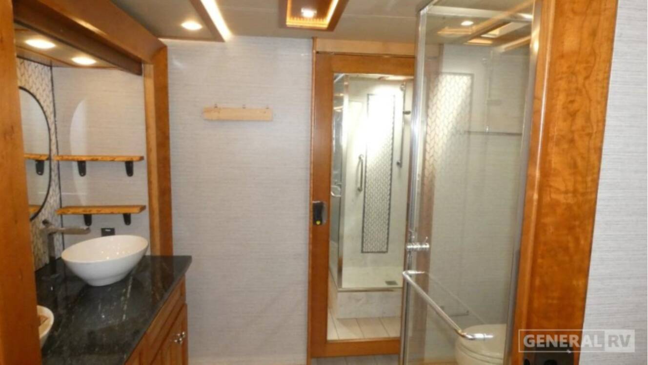 A photo of this 2021 Tiffin ALLEGRO BUS 45OPP