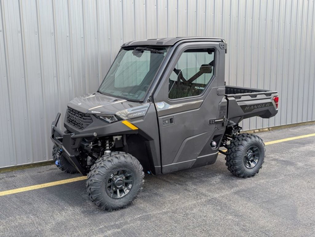 2027 Polaris Ranger XP 1000 Cab BASE in cincinnati OH
