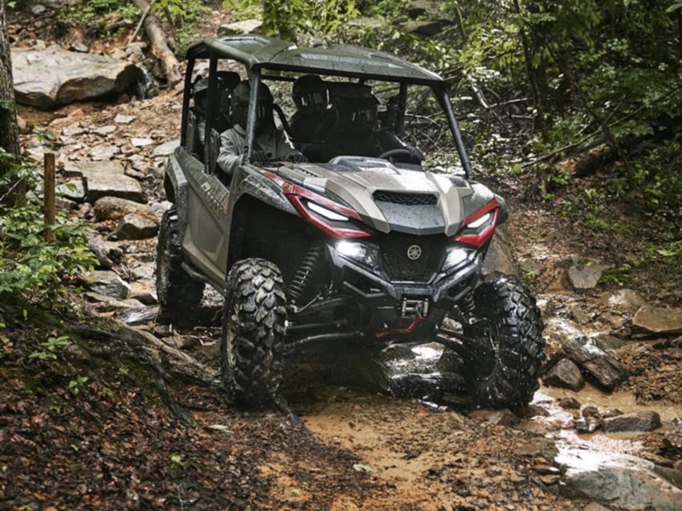A photo of this 2024 Yamaha Wolverine RMAX4 1000 Compact XT-R