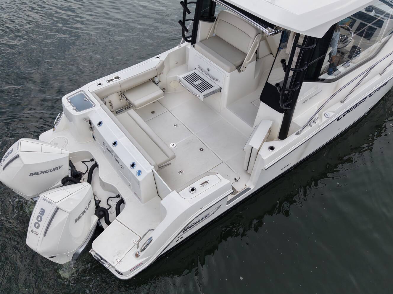 A photo of this 2025 Boston Whaler 325 CONQUEST