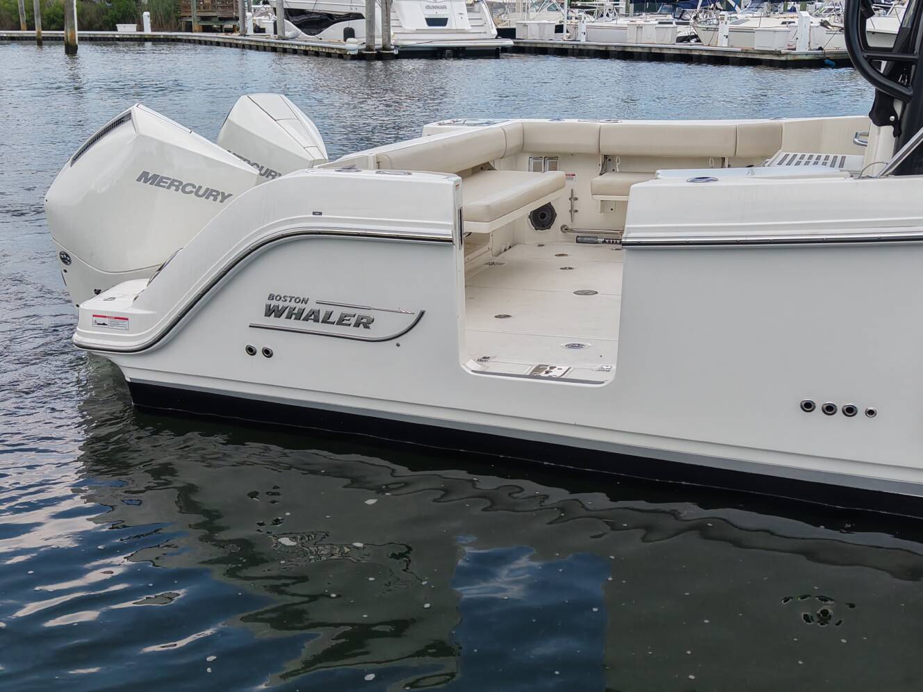 A photo of this 2025 Boston Whaler 325 CONQUEST