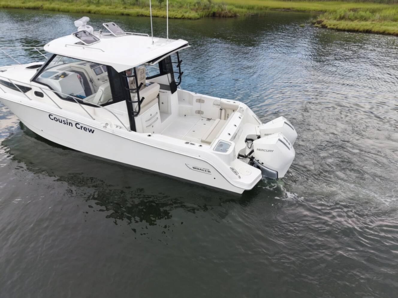 A photo of this 2025 Boston Whaler 325 CONQUEST