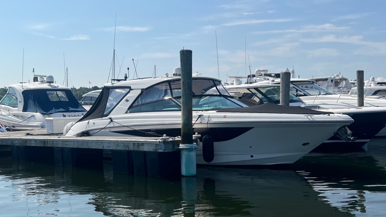 2019 Sea Ray 400 SLX OB W 230 in huntington NY