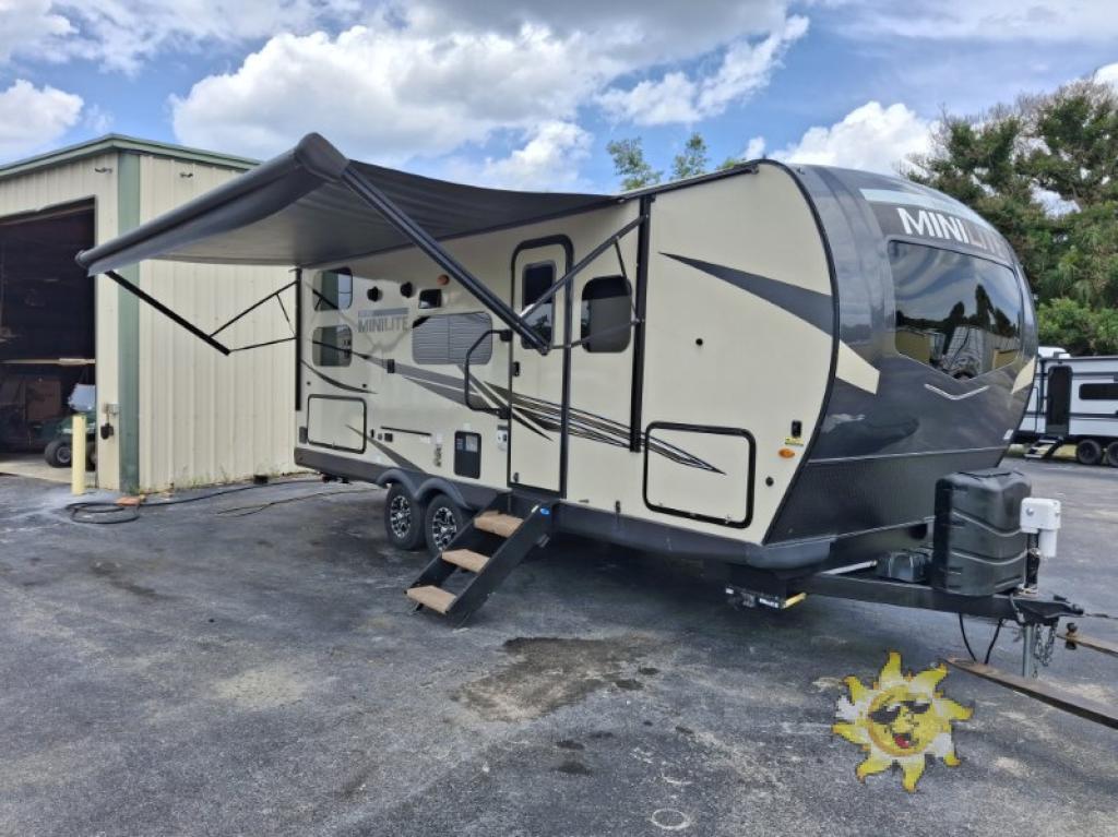 2022 Forest River Rv Rockwood Mini Lite 2509S in fort pierce FL