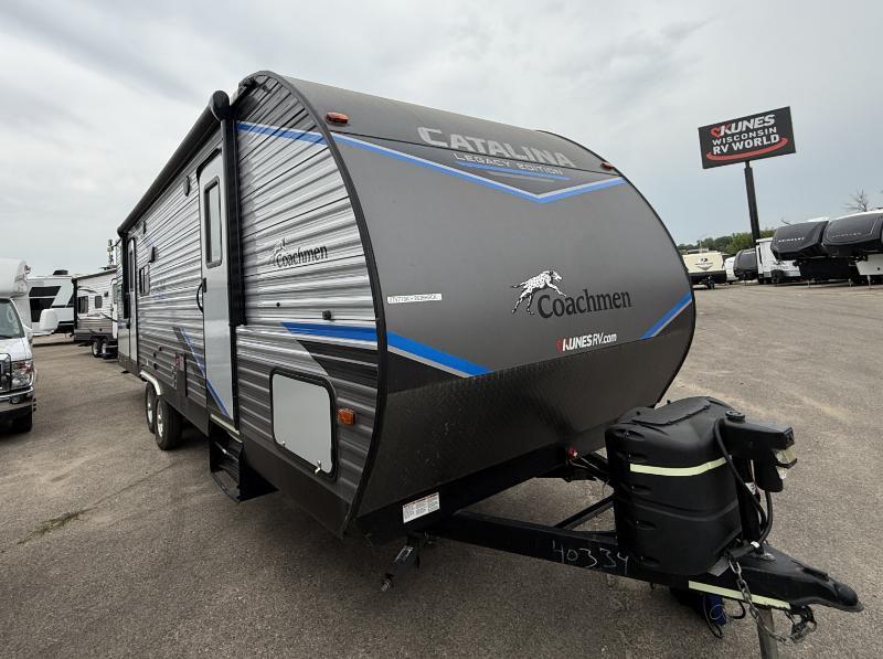 2022 Coachmen Catalina Legacy Edition 263BHSCK in deforest WI