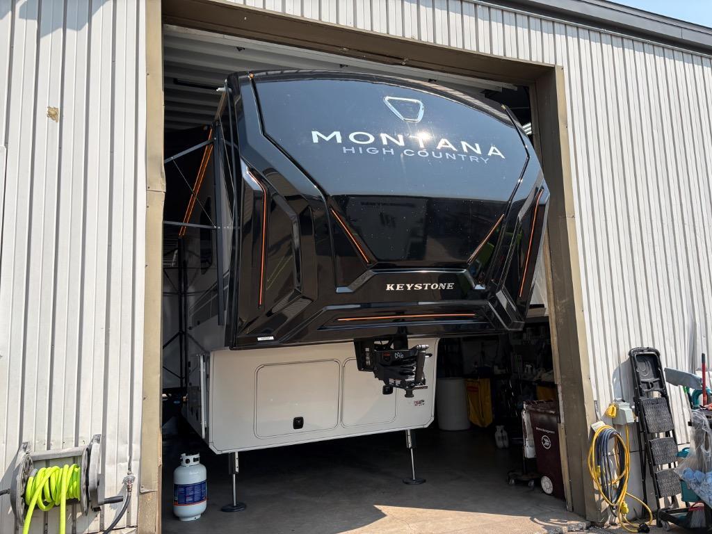 2027 Keystone Rv Montana High Country 391TB in chippewa falls WI