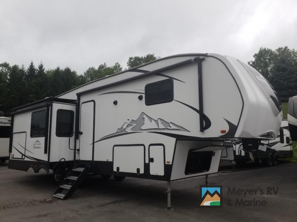 2021 East To West Tandara 321RL-OK in bath NY