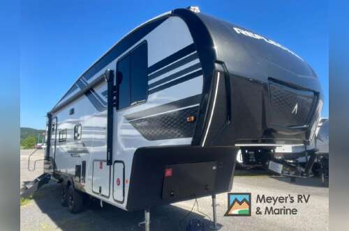 2027 Grand Design Reflection 150 Series 260RD in mt morris PA