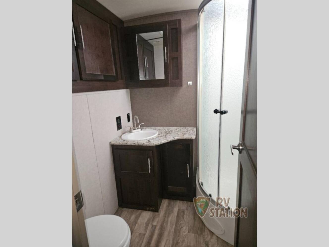 A photo of this 2018 Forest River Rv Surveyor 243RBS