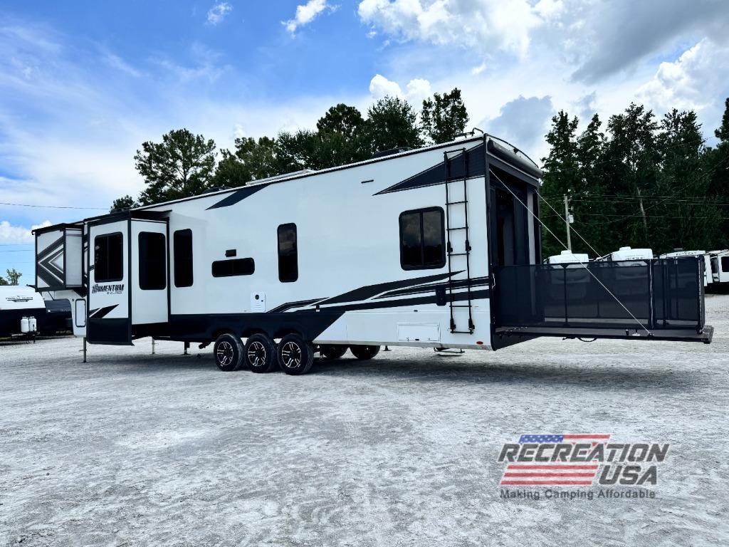 2024 Grand Design Momentum G-Class 415G in longs SC