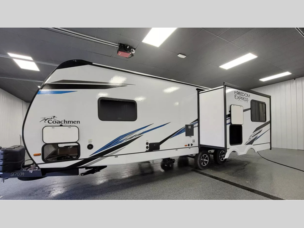 2023 Coachmen Rv Freedom Express Ultra Lite 274RKS in corinth TX