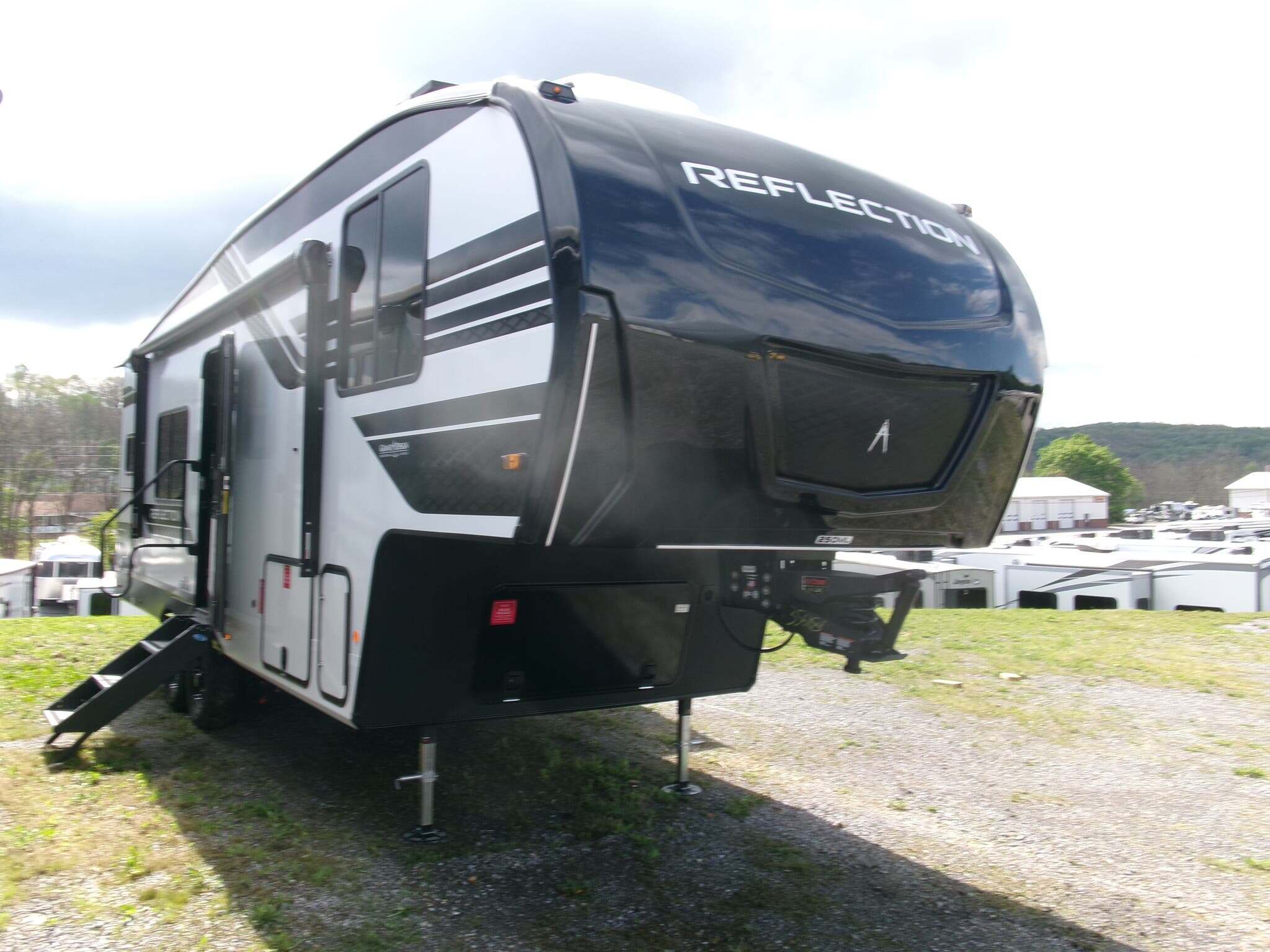 2026 Grand Design Reflection 150 Series 250ML in duncansville PA
