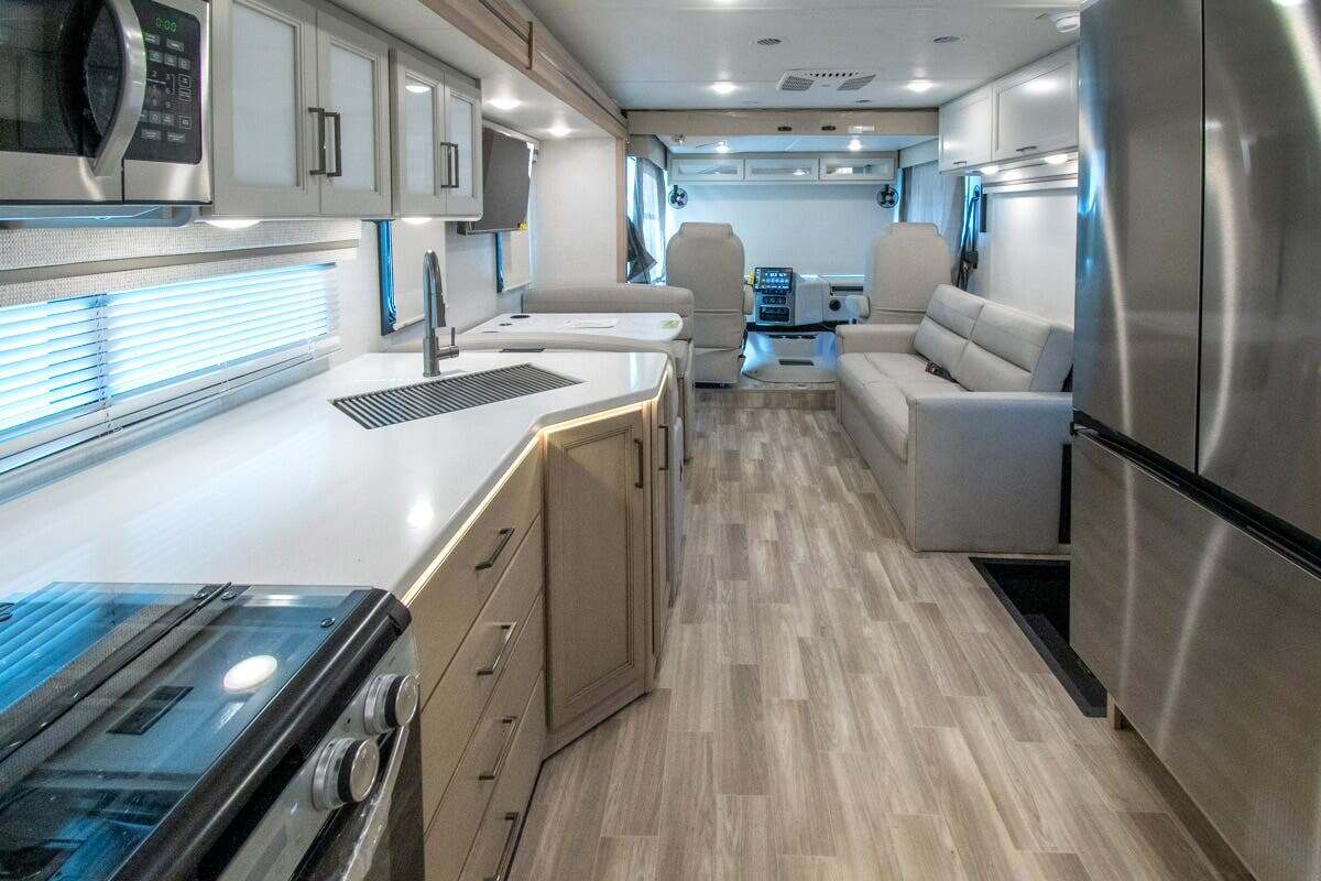 2027 Thor Motor Coach Windsport 35J 34J in alvarado TX