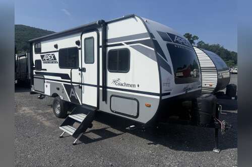2023 Coachmen Apex Nano 194 BHS in mill hall PA