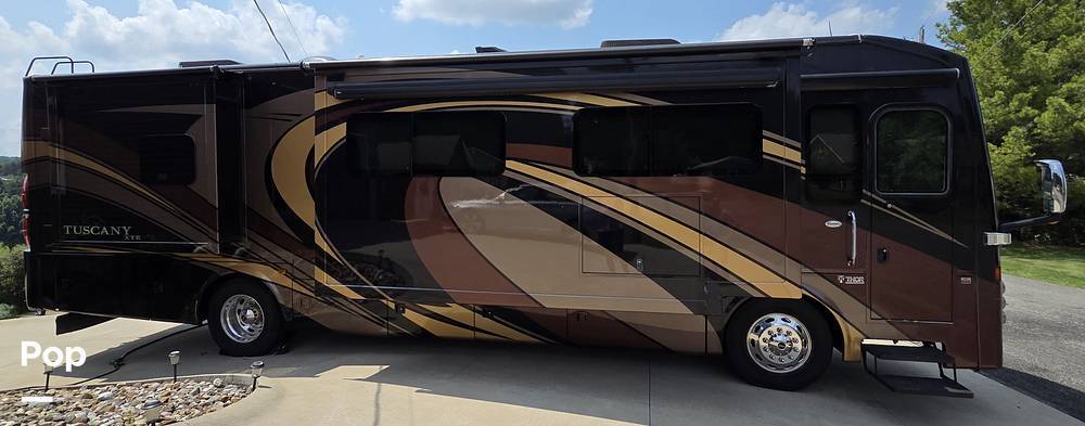 2017 Thor Motor Coach Tuscany XTE 36MQ in malvern OH
