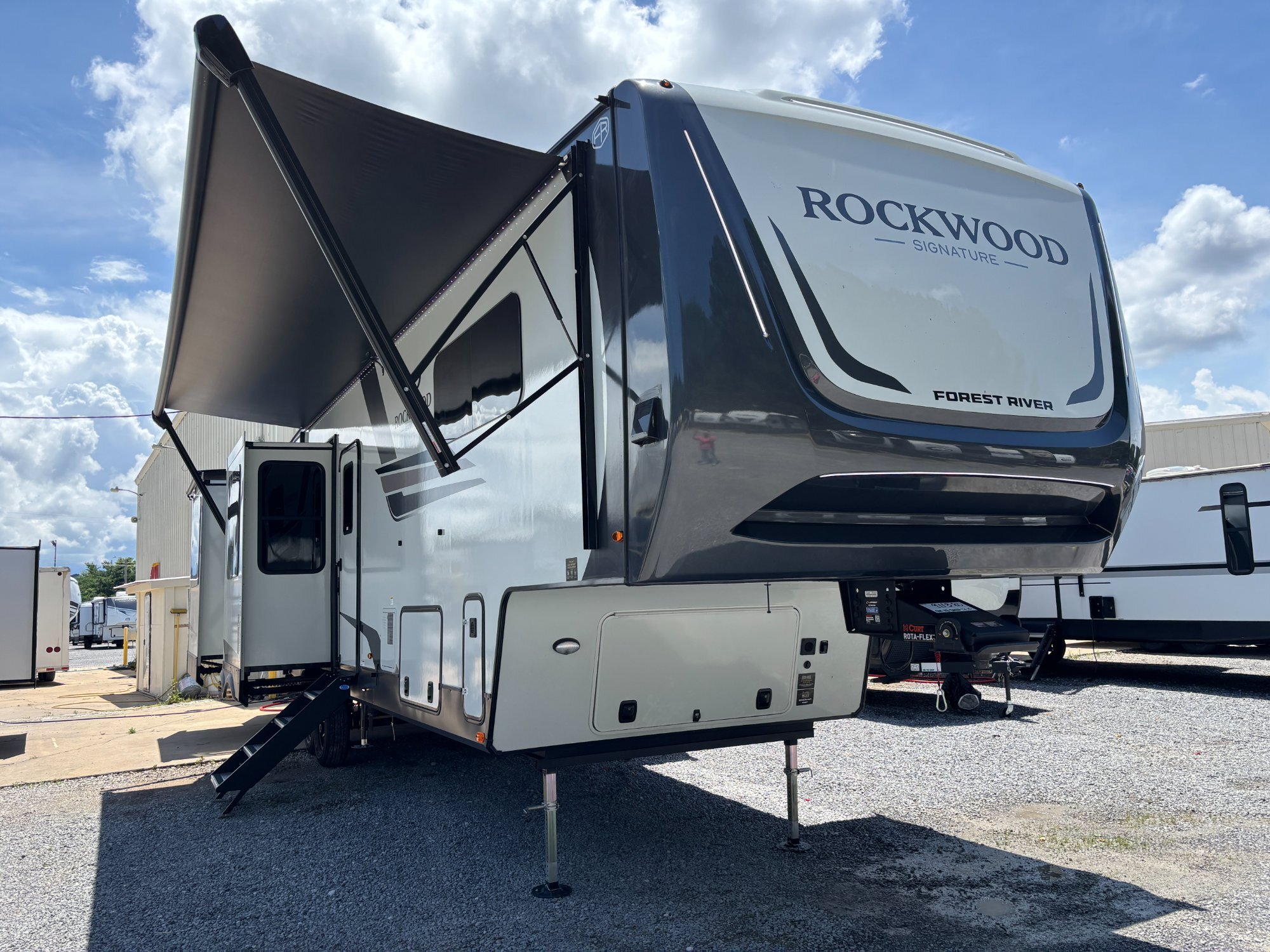 2026 Forest River Rockwood Signature 404SRK in decatur AL