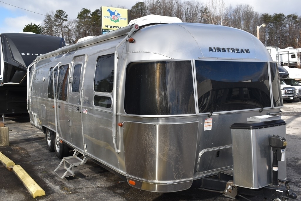2021 Airstream Flying Cloud 30FB in chesapeake VA