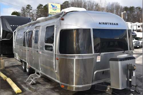 2021 Airstream Flying Cloud 30FB in chesapeake VA