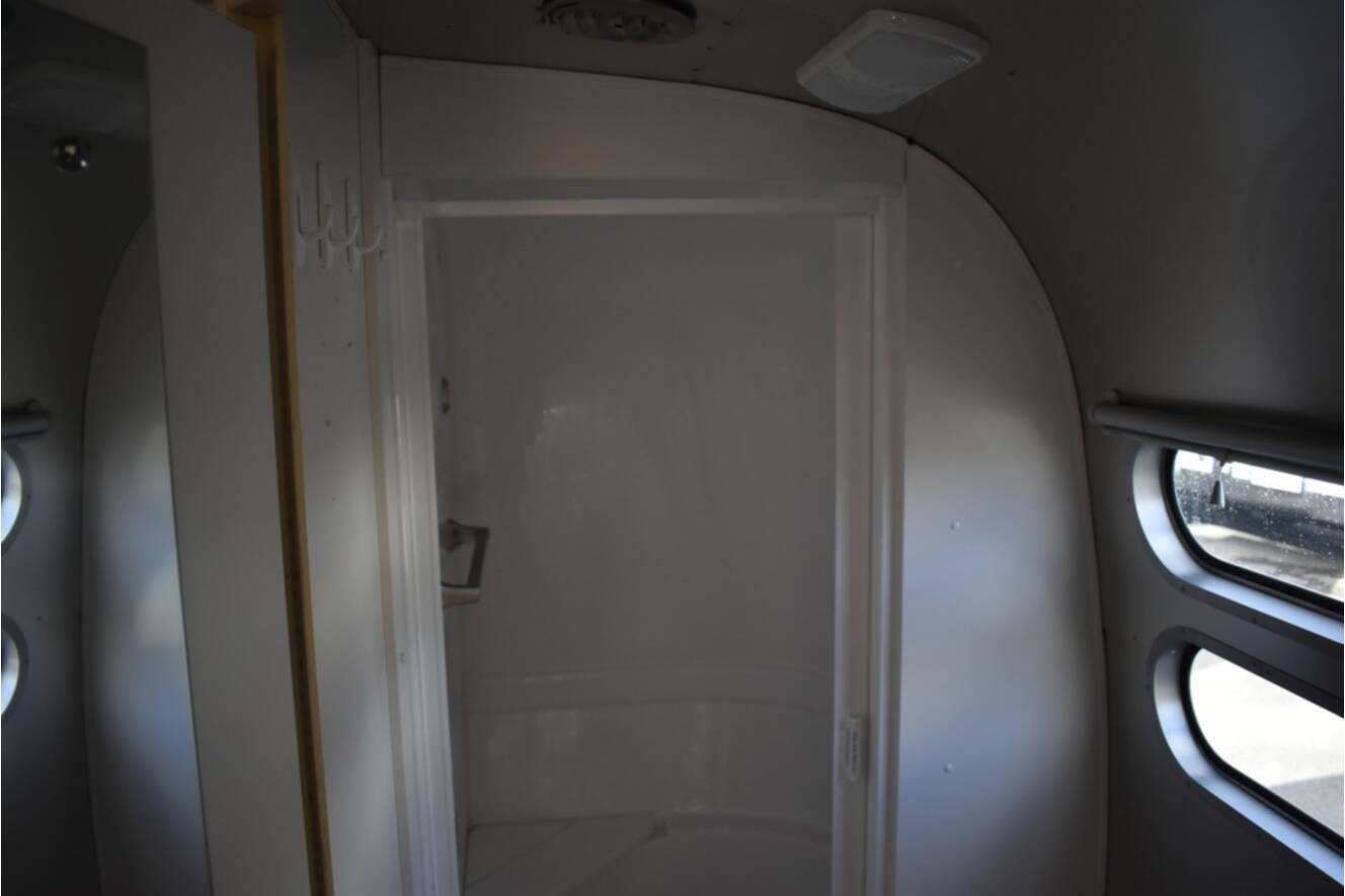 A photo of this 2021 Airstream Flying Cloud 30FB