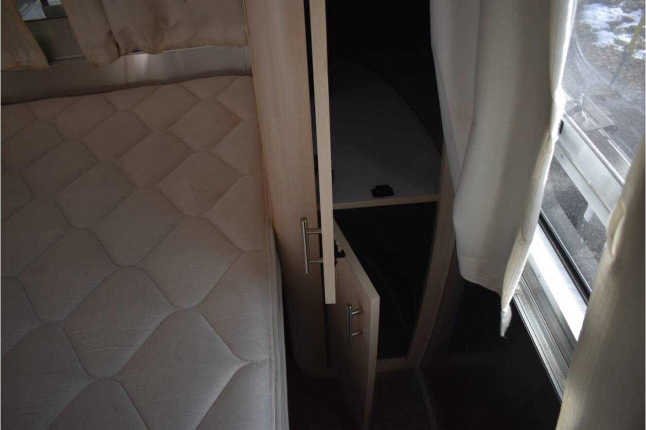 A photo of this 2021 Airstream Flying Cloud 30FB
