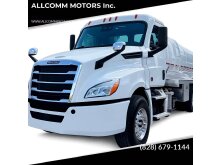 Commercial Truck Spotlight: Freightliner Cascadia image