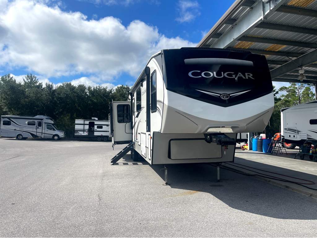 2021 Keystone Cougar East 368MBI in defuniak springs FL