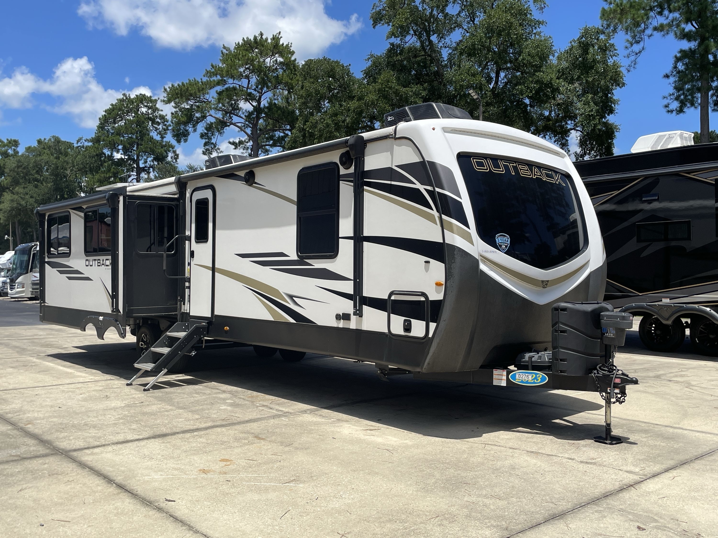 2023 Keystone OUTBACK 328RL in midway FL