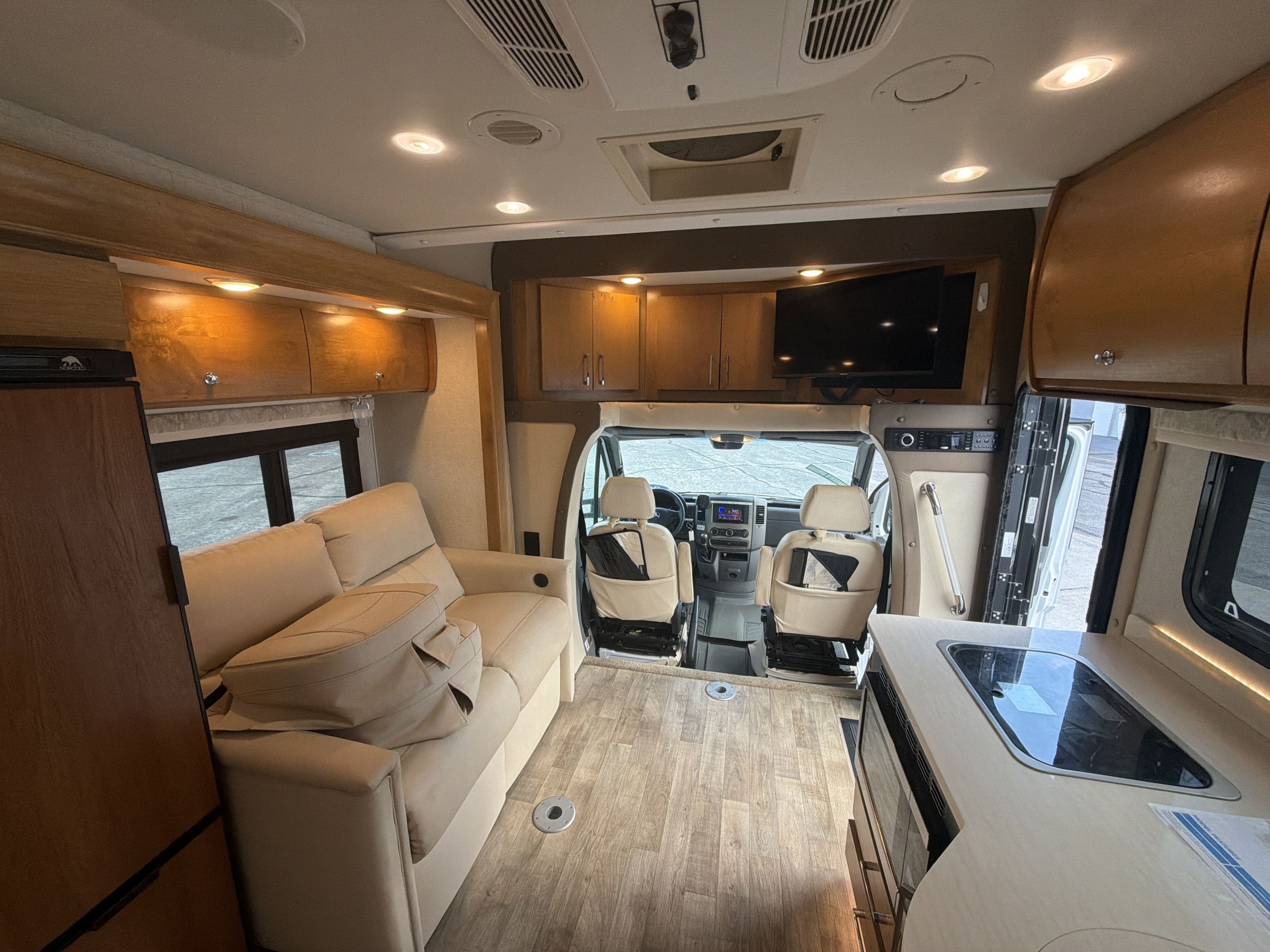 2019 Tiffin WAYFARER 24TW in north charleston SC