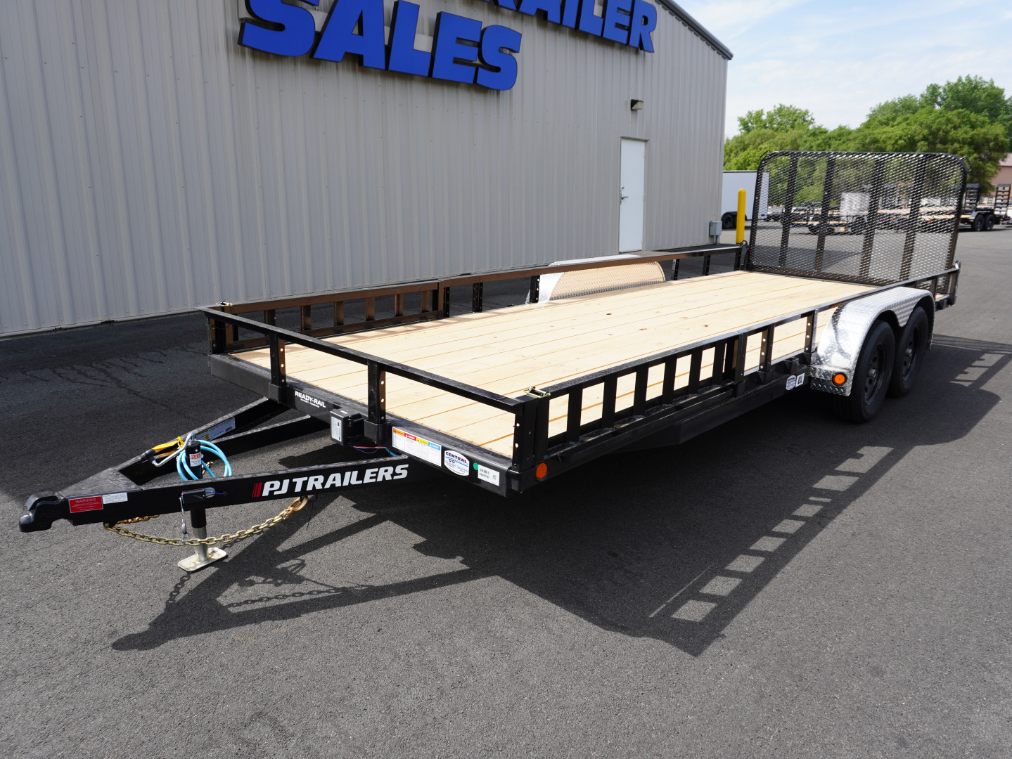 2026 PJ Trailers 83'x20ft Utility in Jordan, MN
