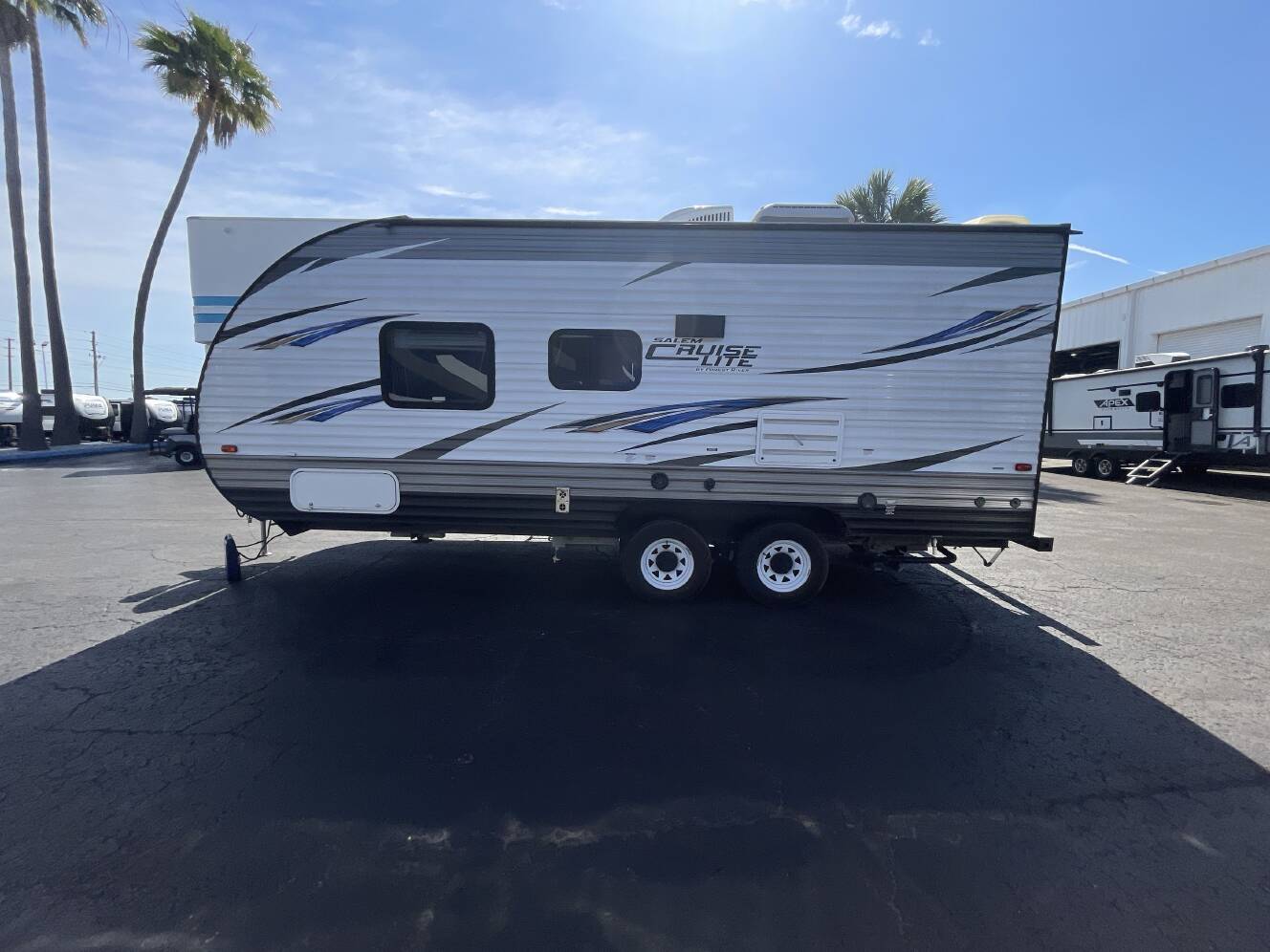 A photo of this 2018 Forest River SALEM CRUISE LITE 171RBXL
