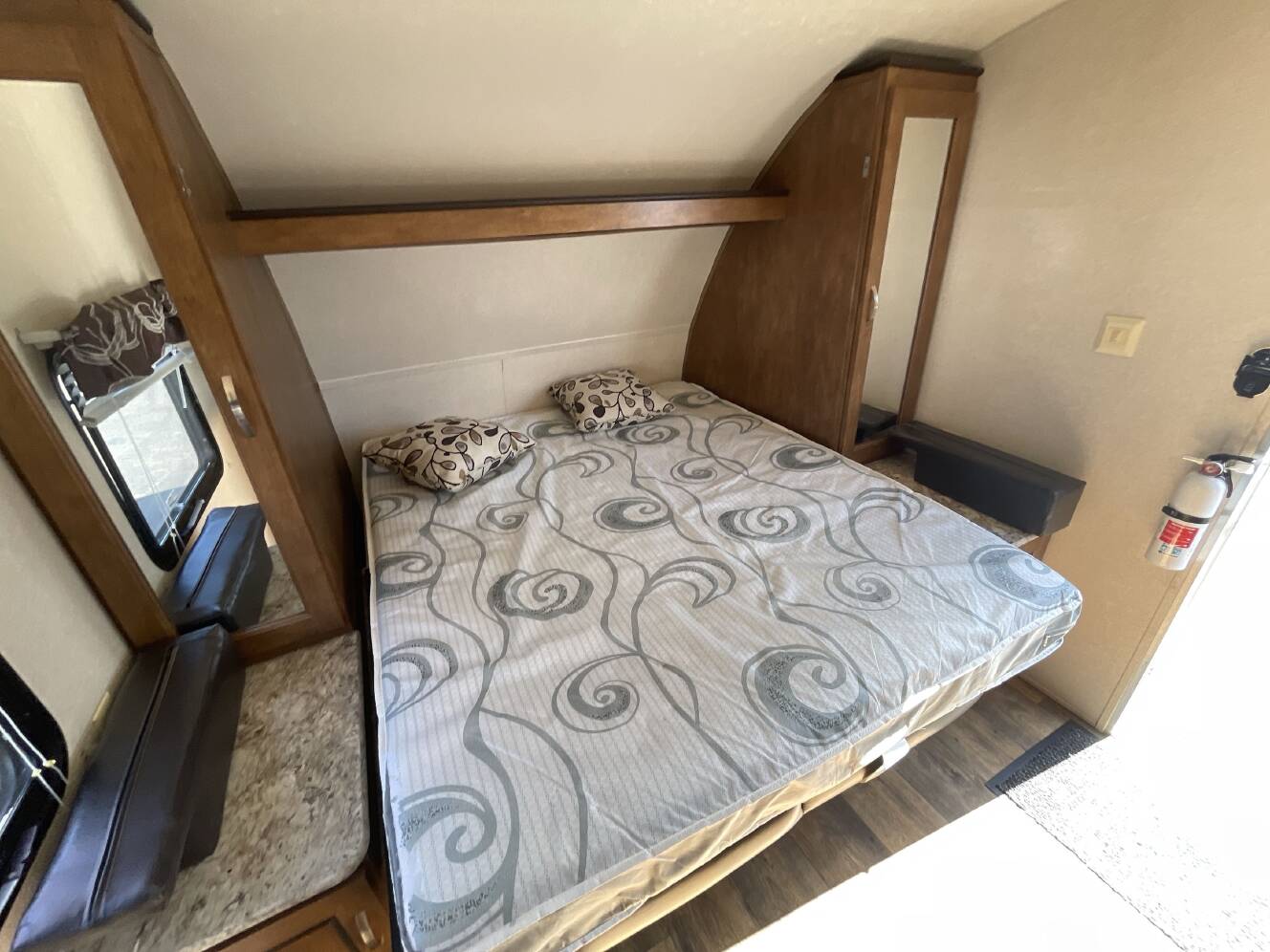 A photo of this 2018 Forest River SALEM CRUISE LITE 171RBXL