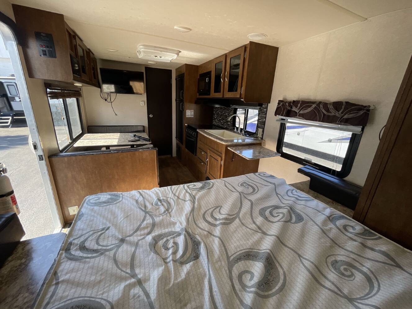A photo of this 2018 Forest River SALEM CRUISE LITE 171RBXL